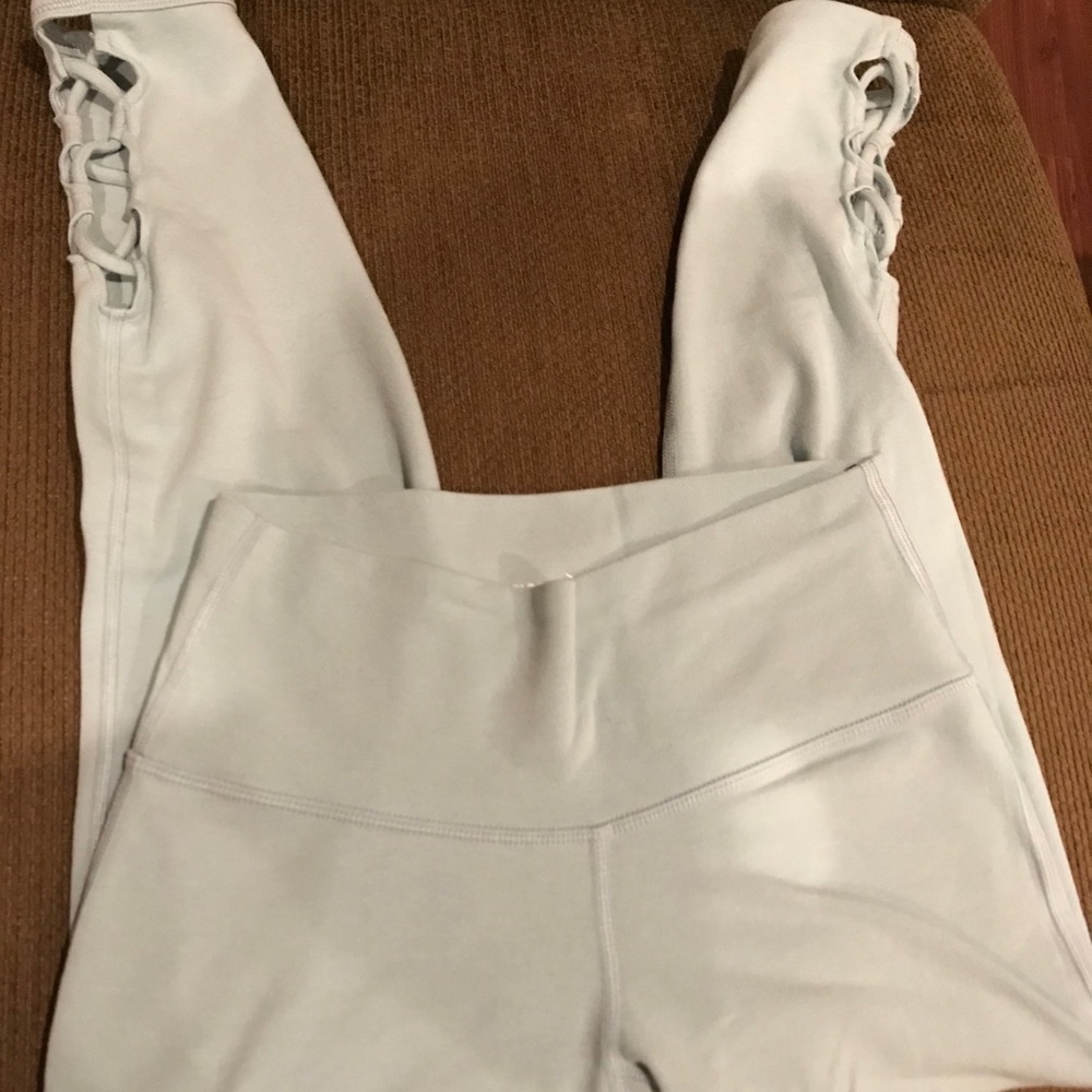 Old Navy Super Cute Baby Blue Athletic Capris